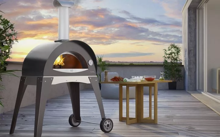 Domáce pizza pece Domáce pizza pece
