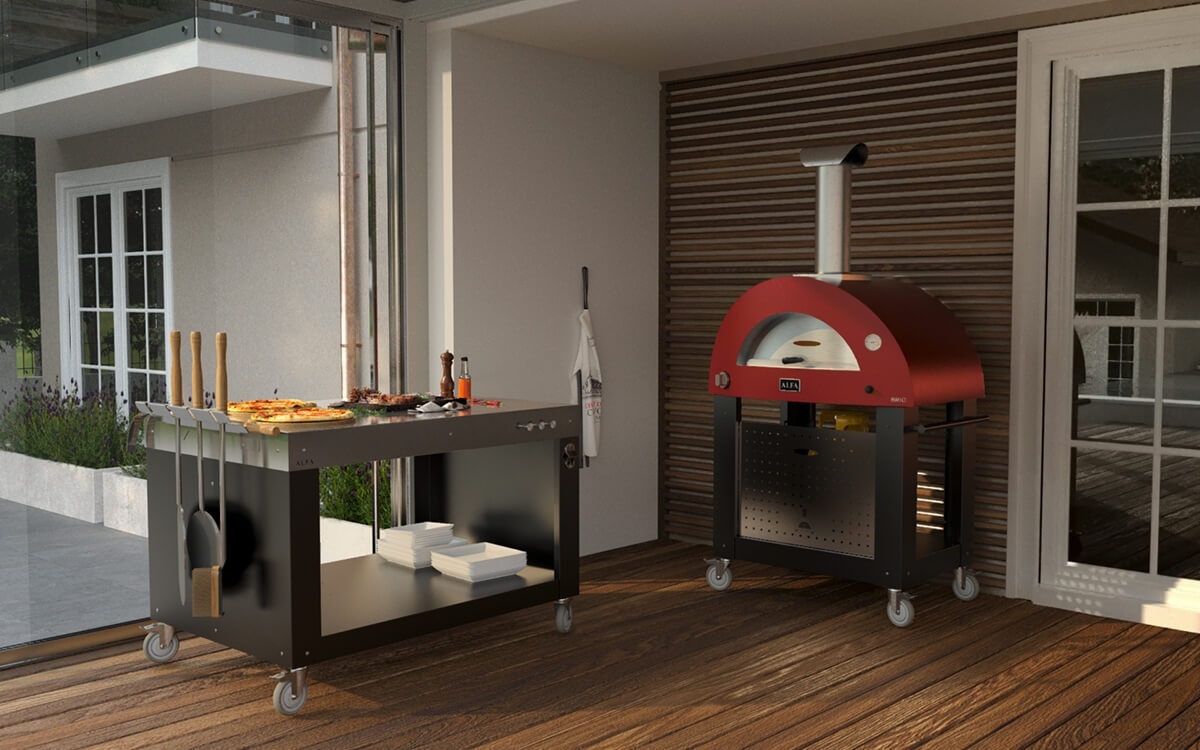 Stolíky a podstavce k pizza peciam